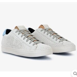 P448 Women’s John Margo NIB Sz 41